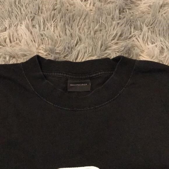 Balenciaga Men’s “Be Different” Logo T-Shirt in Black/White – Size XXL - Picture 8 of 10